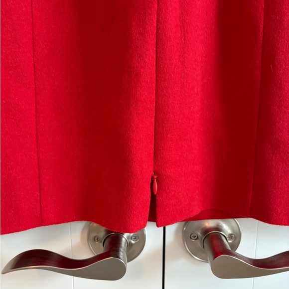 Akris Punto Red Wool Women's Sleeveless Dress Size US 4 Zipper Accent Career - Picture 9 of 16